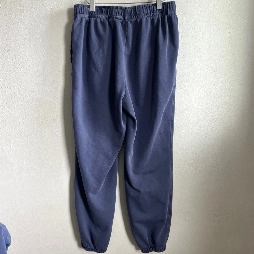 H&M CREW-NECK SWEATSHIRT & JOGGERS - Picture 12 of 13